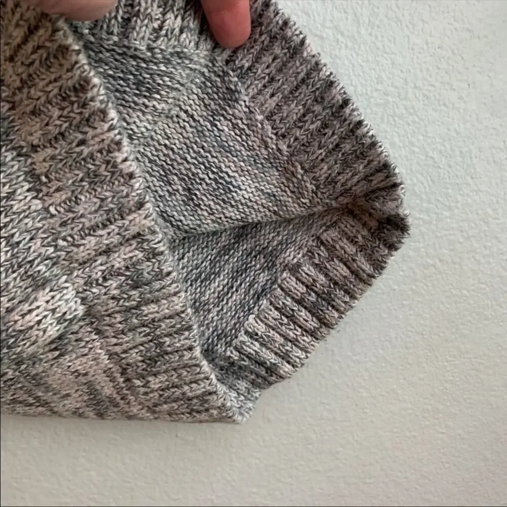 Old Navy Shirt Sleeve Gray/Pink Sweater 5T